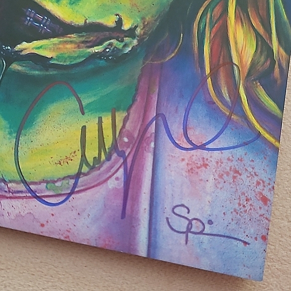 Walking Dead Teddy Bear Girl Autograph - Picture 2 of 3